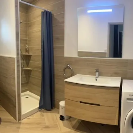 Terrasse Proche Centre Et Canal Apartman Narbonne